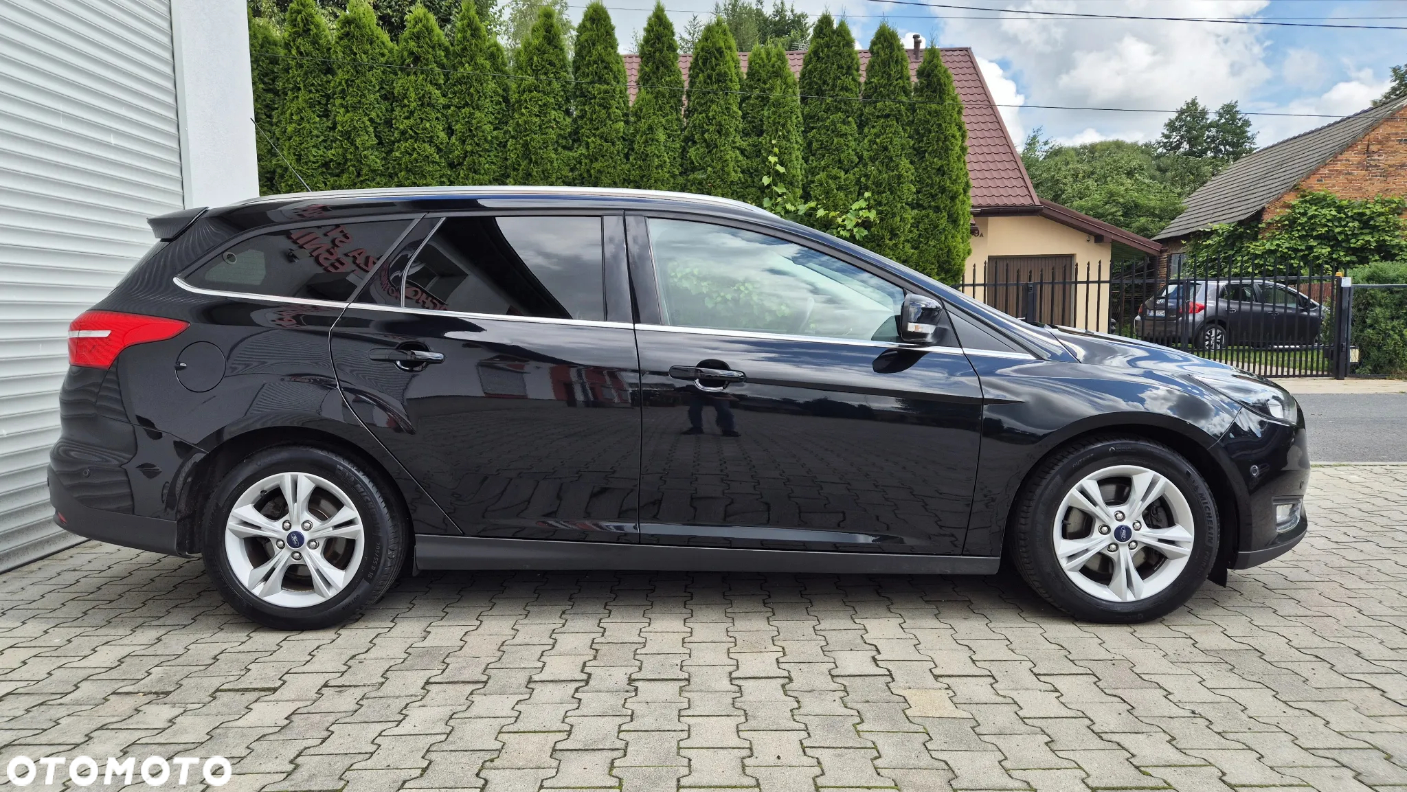 Ford Focus 2.0 TDCi Titanium ASS - 5