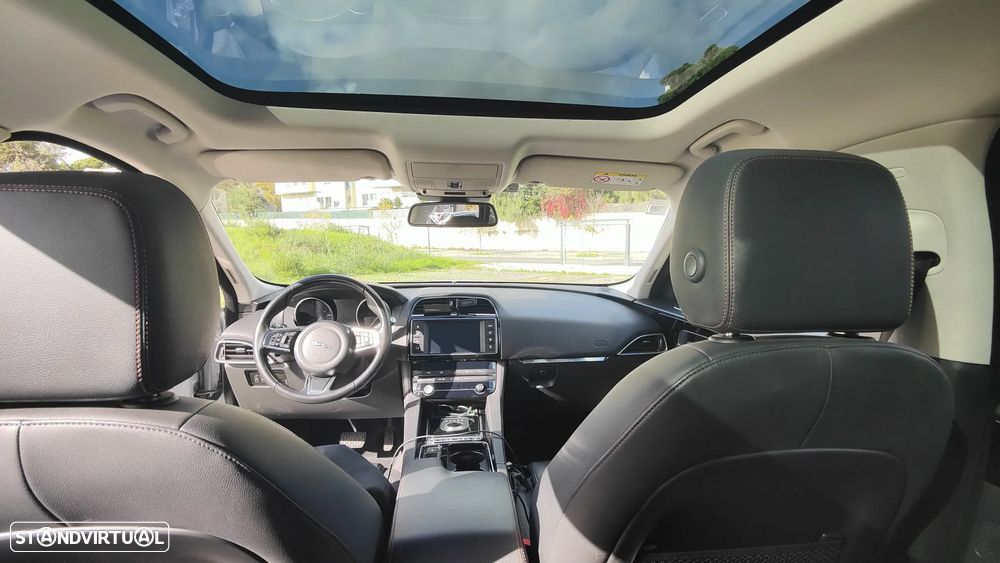 Jaguar F-Pace 2.0 i4D Prestige Aut. - 23