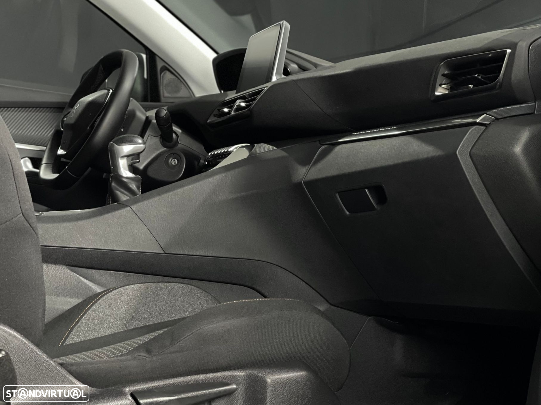 Peugeot 3008 1.5 BlueHDi Active - 2