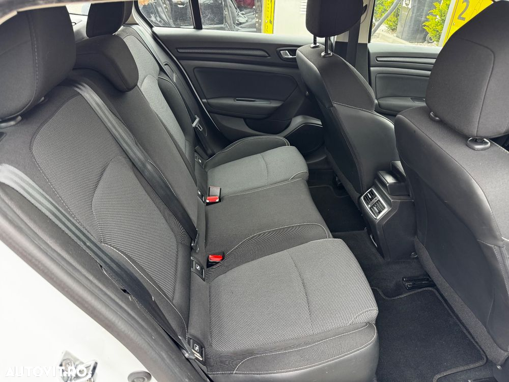 Renault Megane Blue dCi 116 Intens - 14