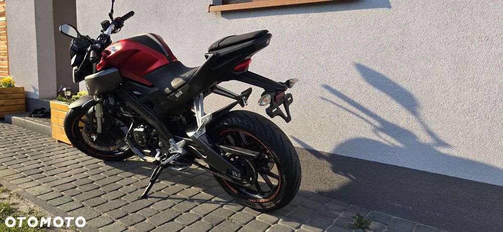 Yamaha MT - 5