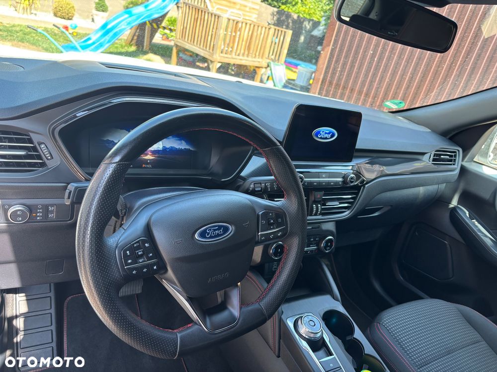 Ford Kuga - 21