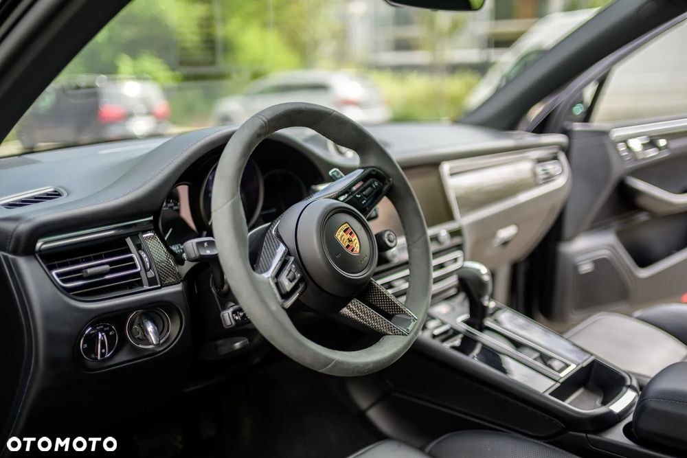 Porsche Macan - 20
