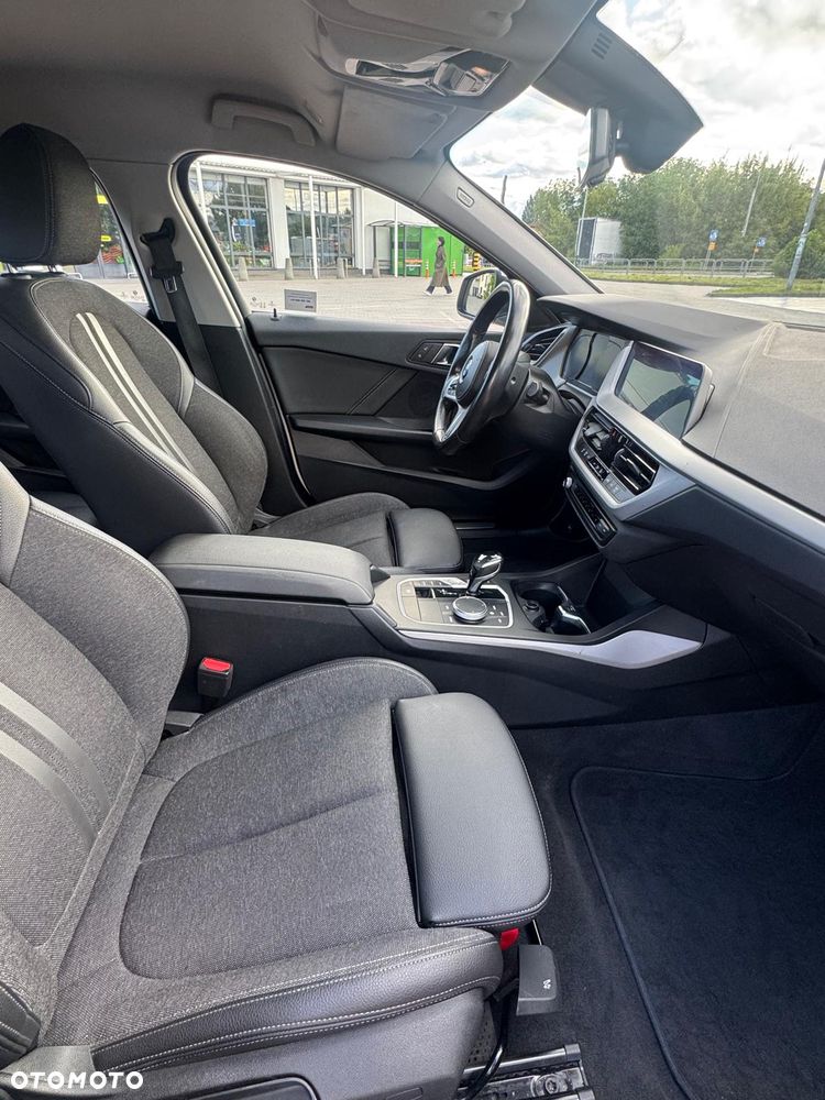 BMW Seria 1 120d - 10