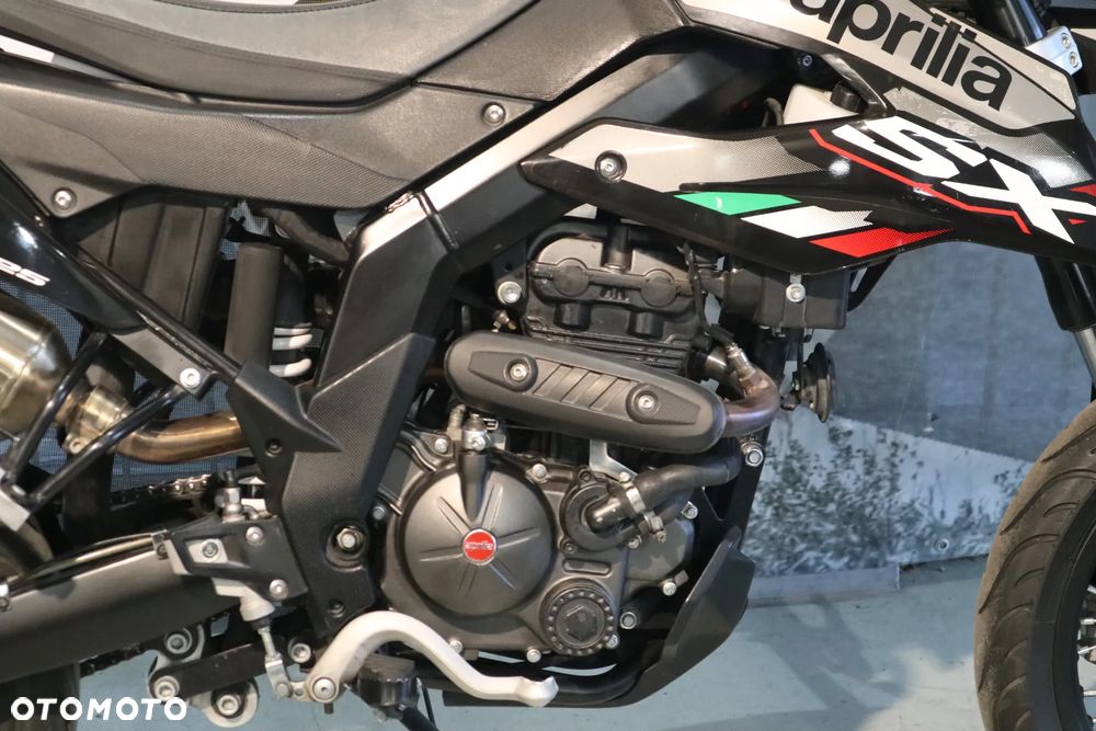 Aprilia SX - 17