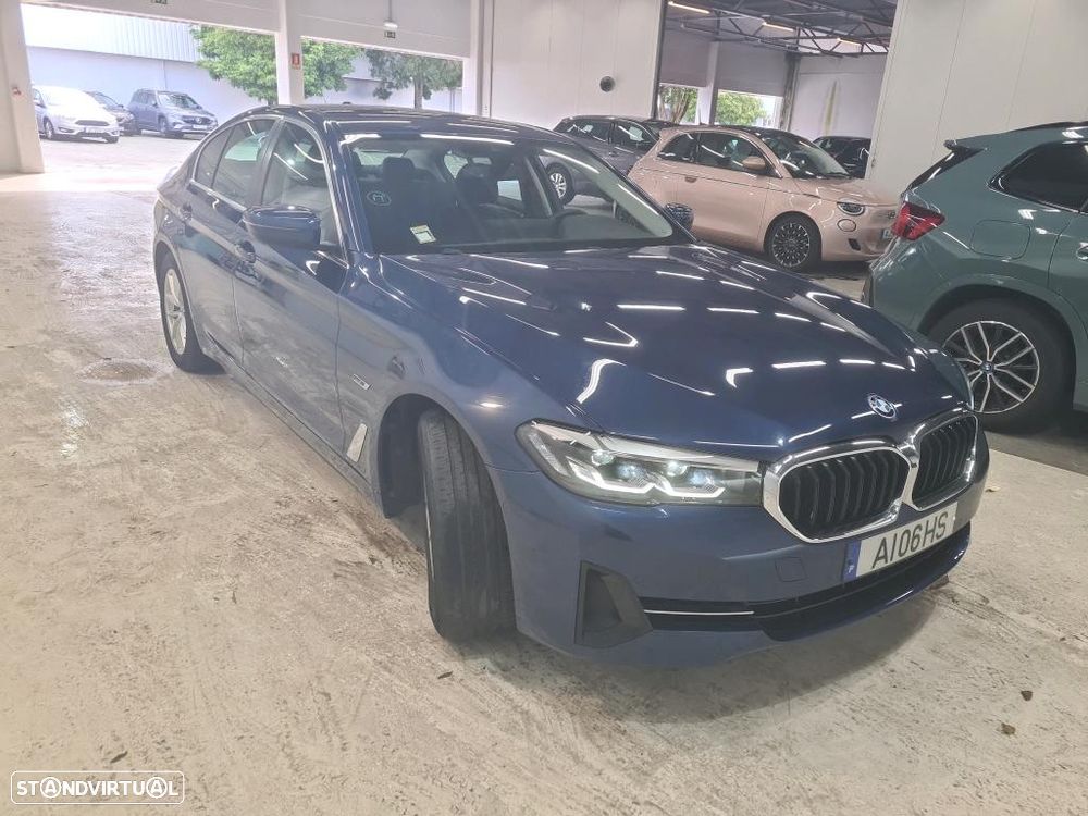 BMW 530 e - 4