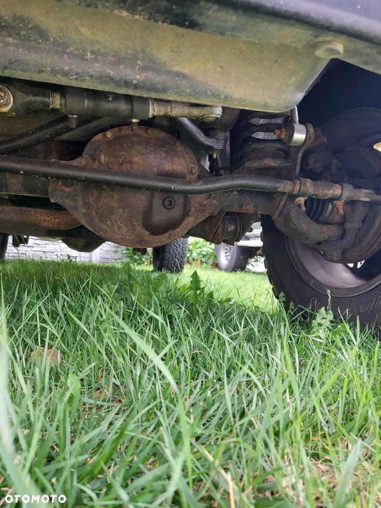 Jeep Grand Cherokee - 33