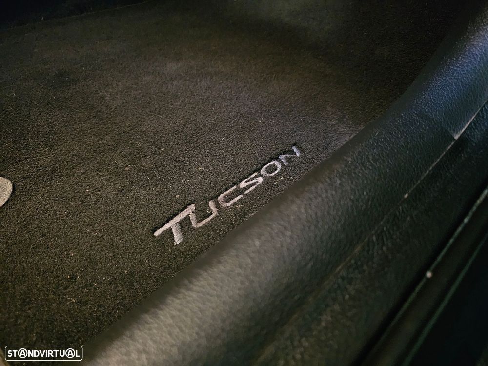 Hyundai Tucson 1.7 CRDi Premium DCT - 32