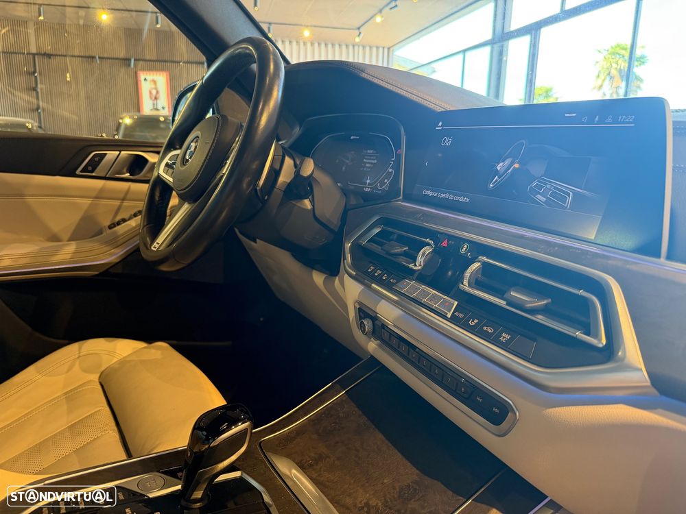 BMW X5 45 e xDrive Pack M - 43