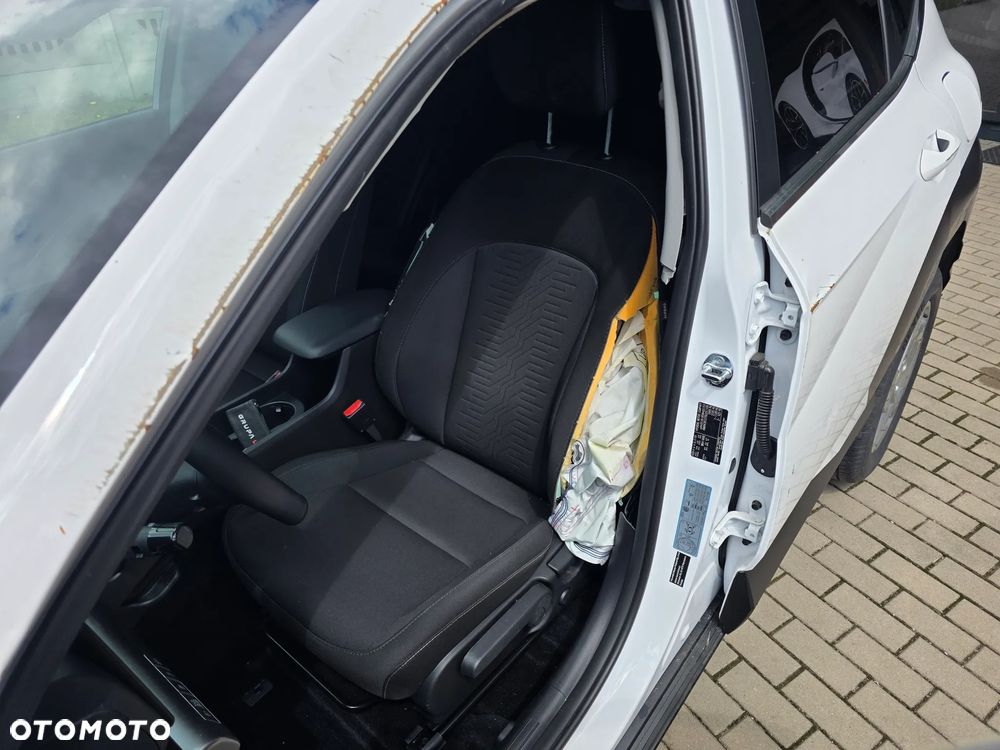 Hyundai Kona 1.6 T-GDI Executive - 11