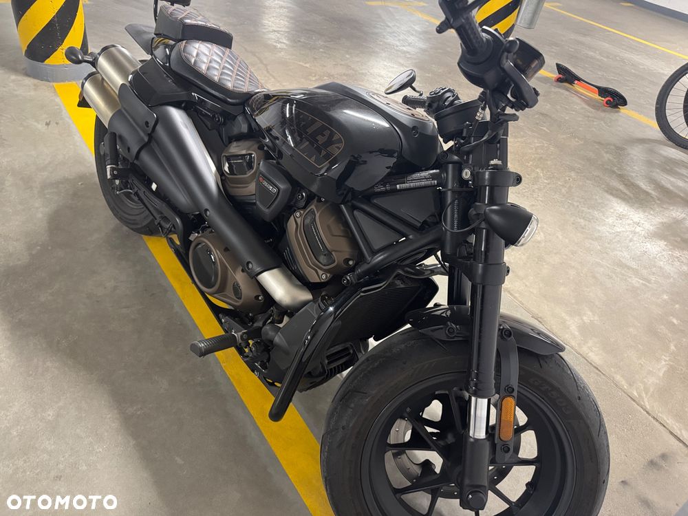 Harley-Davidson Sportster - 2