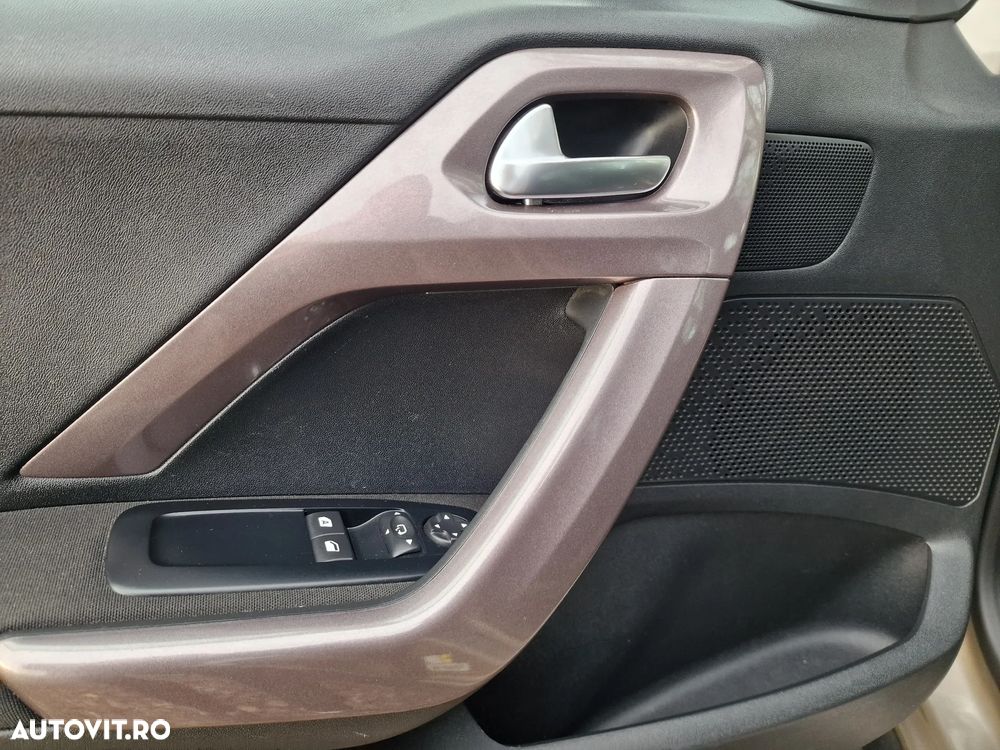 Peugeot 2008 PureTech 82 Style - 23