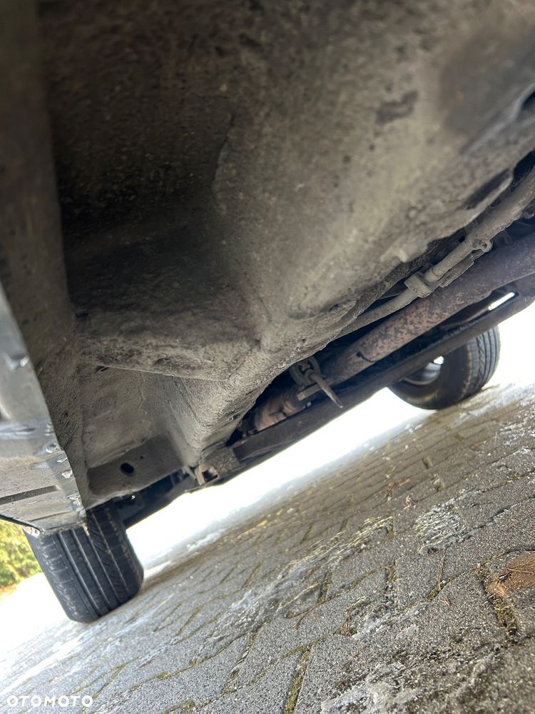 Suzuki Grand Vitara 2.0 Comfort - 15