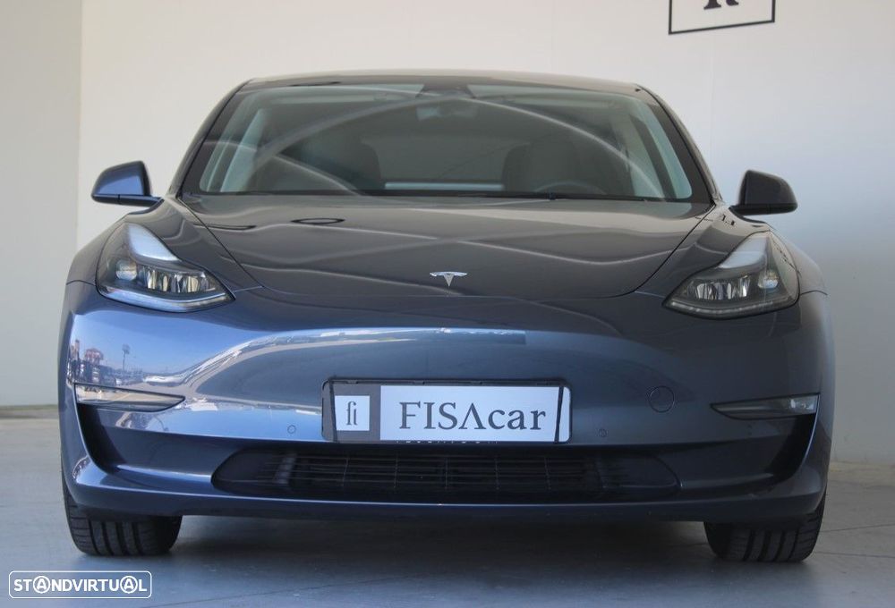 Tesla Model 3 - 2