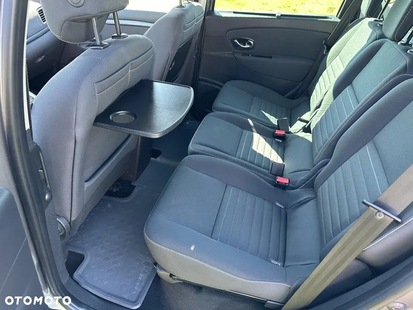 Renault Scenic - 13