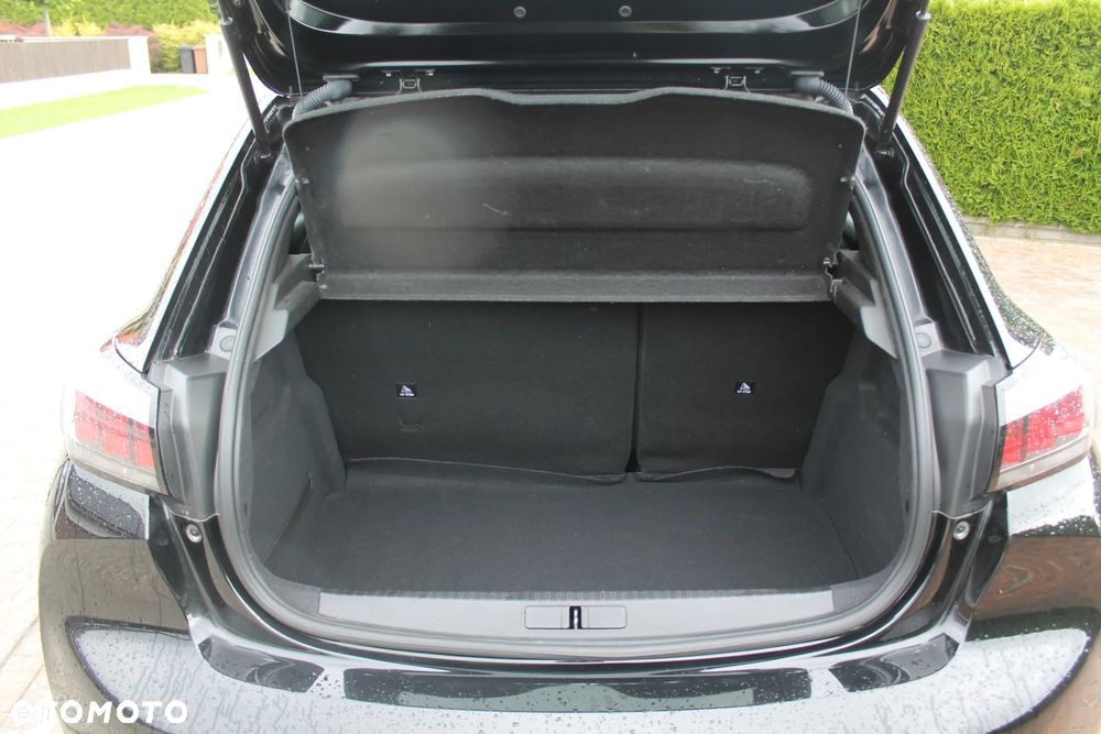 Peugeot 208 Elektromotor 136 E-Style - 12