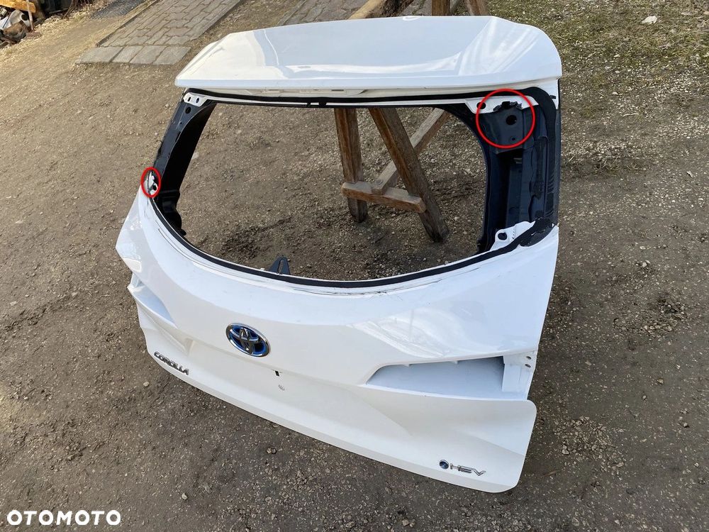 KLAPA TYŁ TYLNA TOYOTA COROLLA E21 KOMBI 19- 67149-02140 - 3