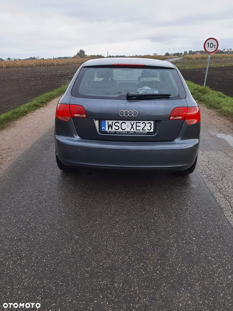 Audi A3 Sportback - 4