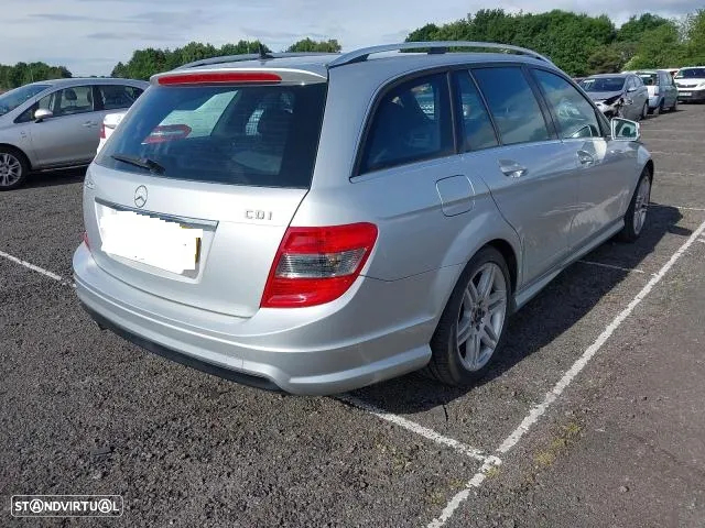 Mercedes Benz C200 CDi 2.2 Sport 646.811 Para Peças - 3