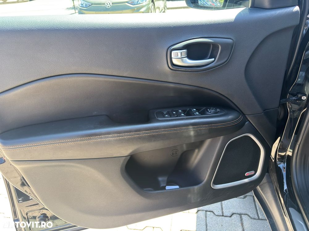 Jeep Compass 1.4 M-Air 4x4 AT Limited - 24