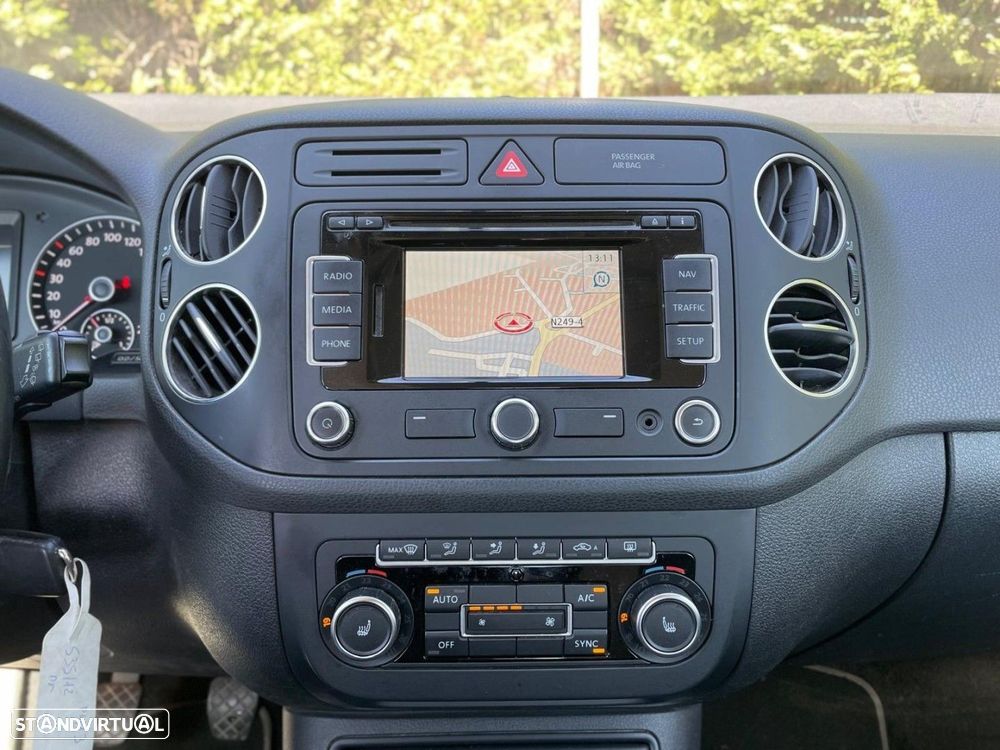 Volkswagen Golf Plus 1.6 TDi DPF BlueMotion Comfortline — fotografia 14