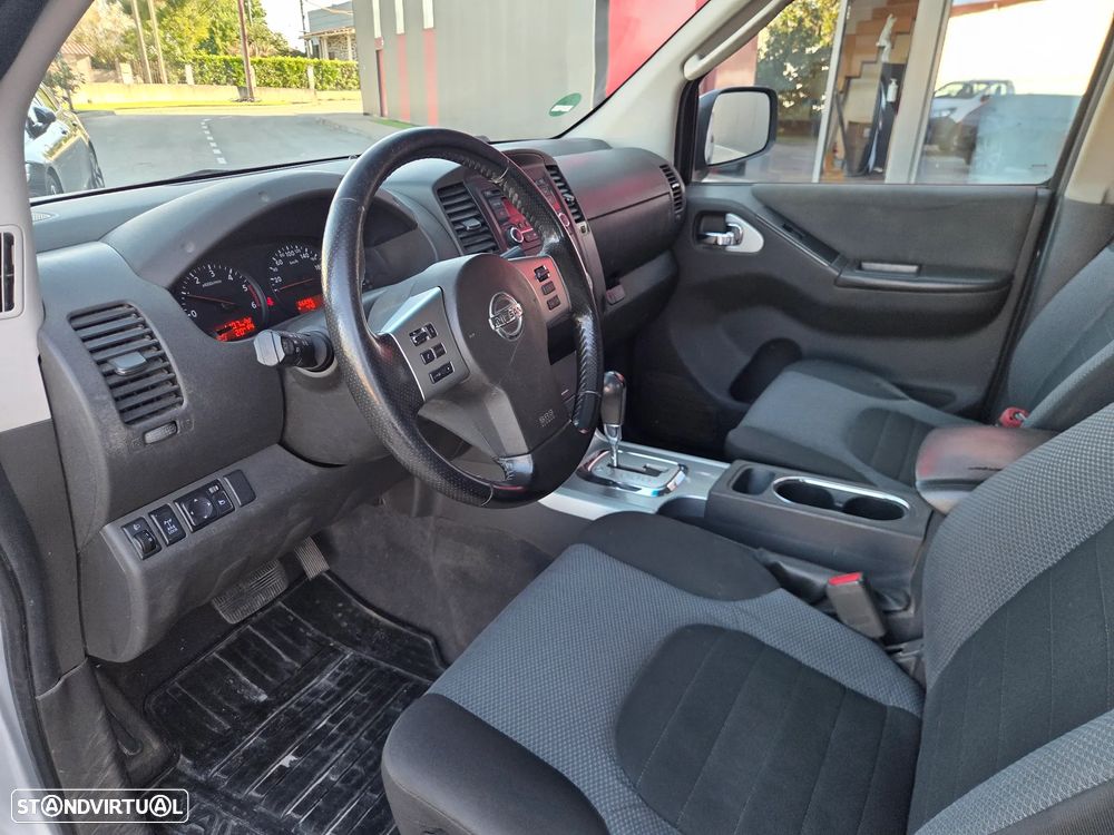 Nissan Navara 4x4 automatica - 9