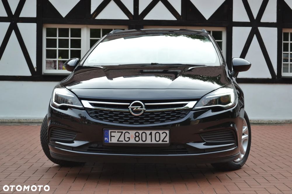 Opel Astra 1.6 CDTI Elite S&S - 2