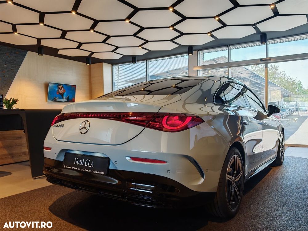Mercedes-Benz CLA 200 - 14
