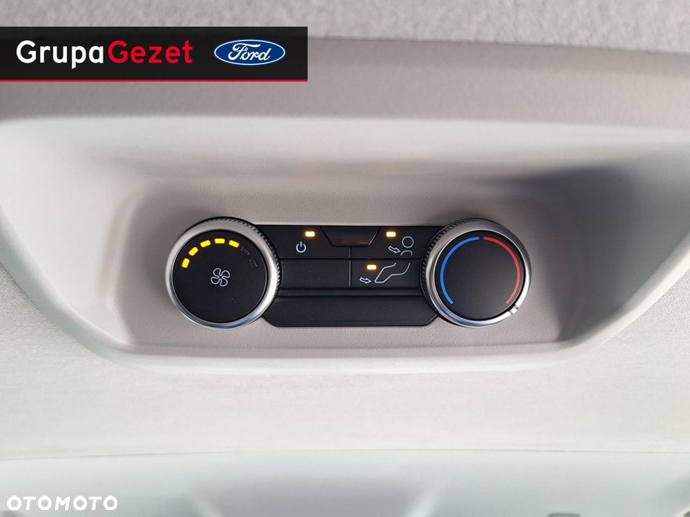Ford Transit Custom - 19