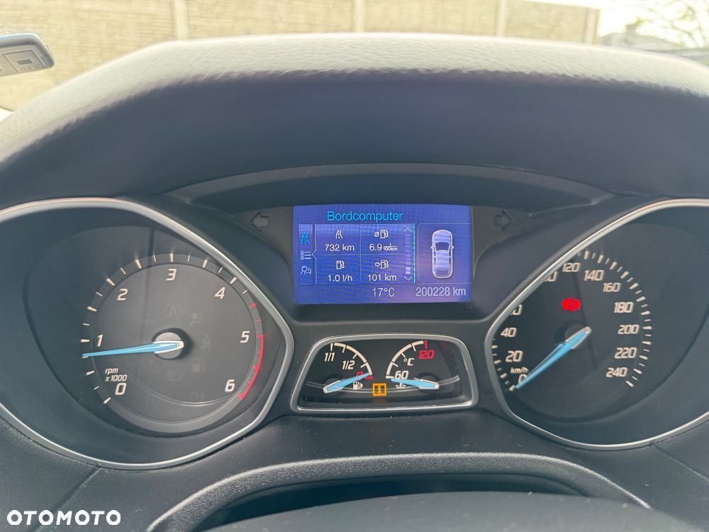 Ford Focus - 11