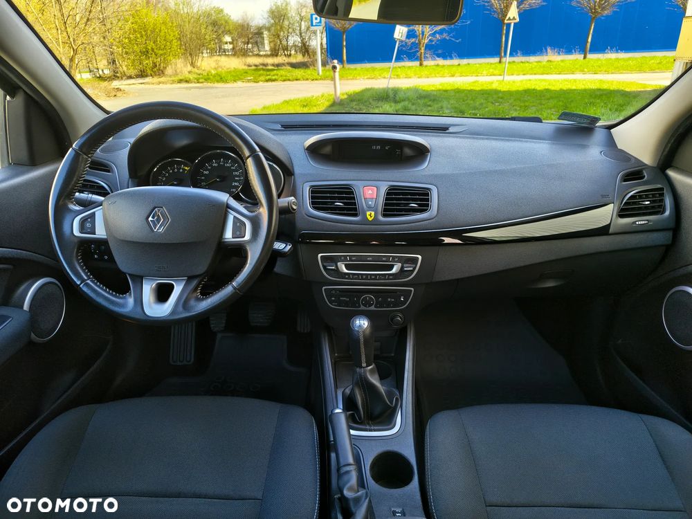 Renault Fluence 1.6 16V Color Edition - 10