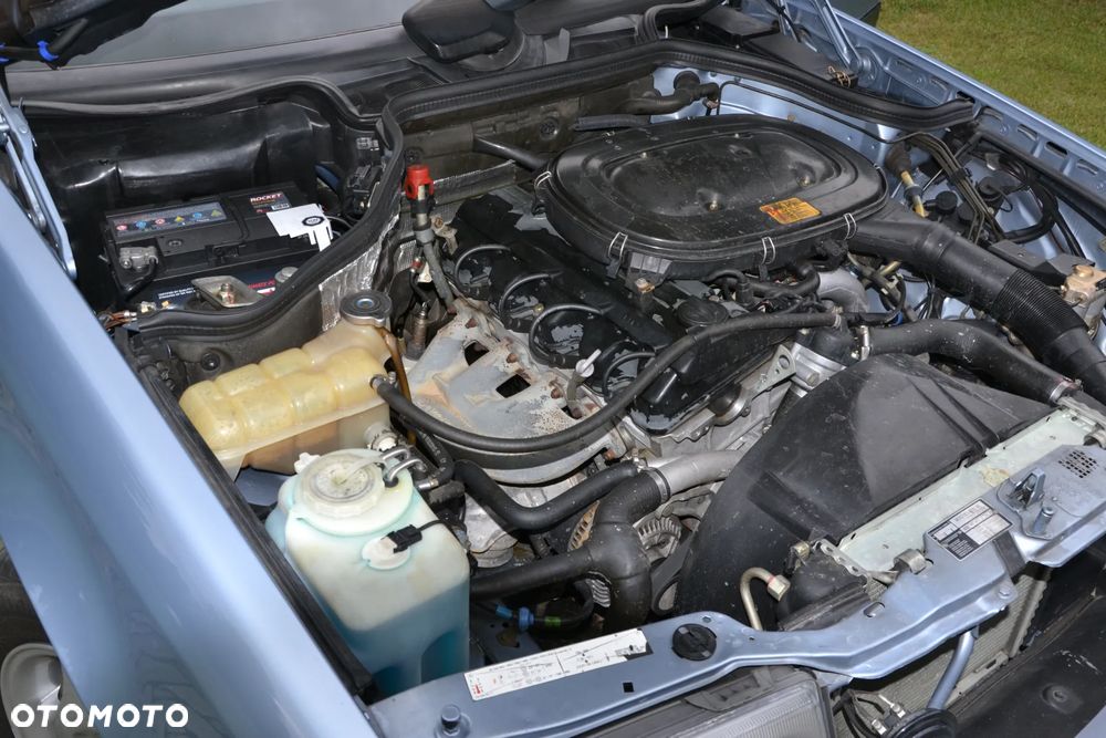 Mercedes-Benz W124 (1984-1993) - 13