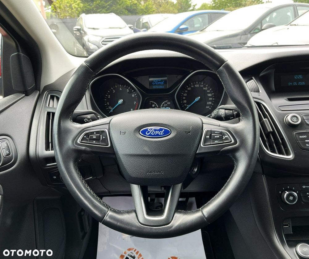 Ford Focus 1.0 EcoBoost Trend Edition Business - 11