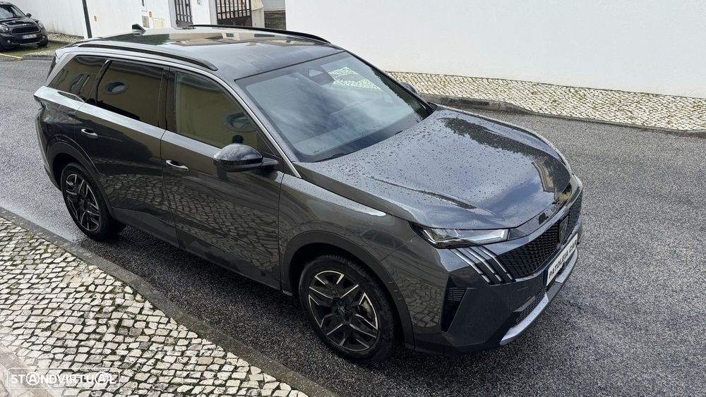 Peugeot 5008 1.2 Hybrid Allure e-DCS6 - 32