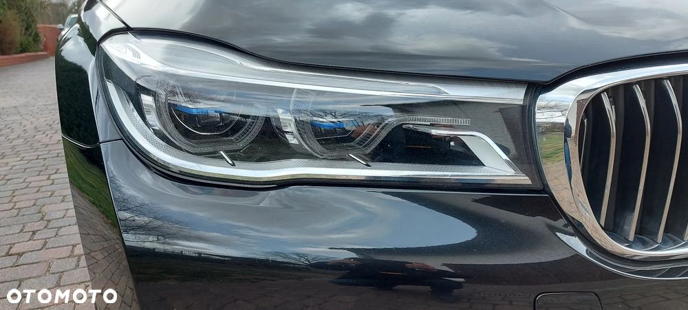 BMW Seria 7 - 19