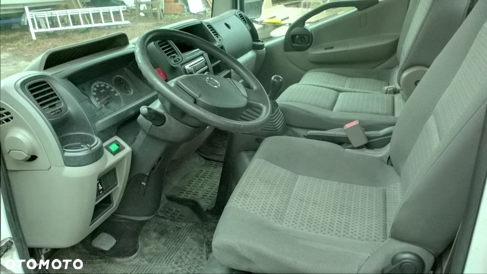 Nissan Cabstar - 9