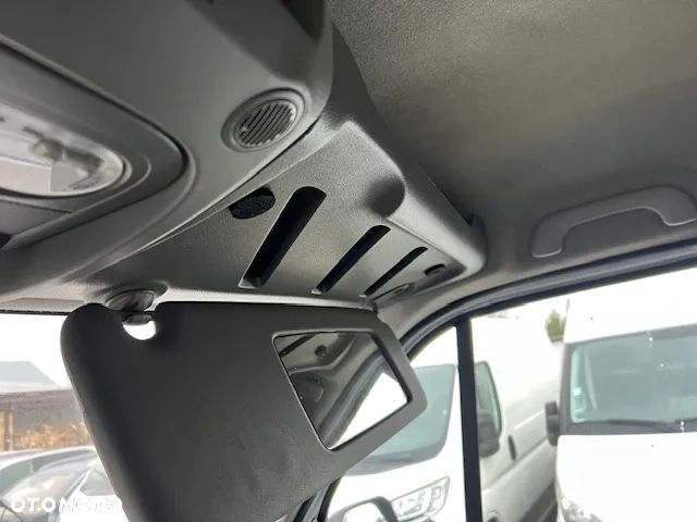 Renault Master kontener 2,3 Dci 130 KM klima tempomat - 17