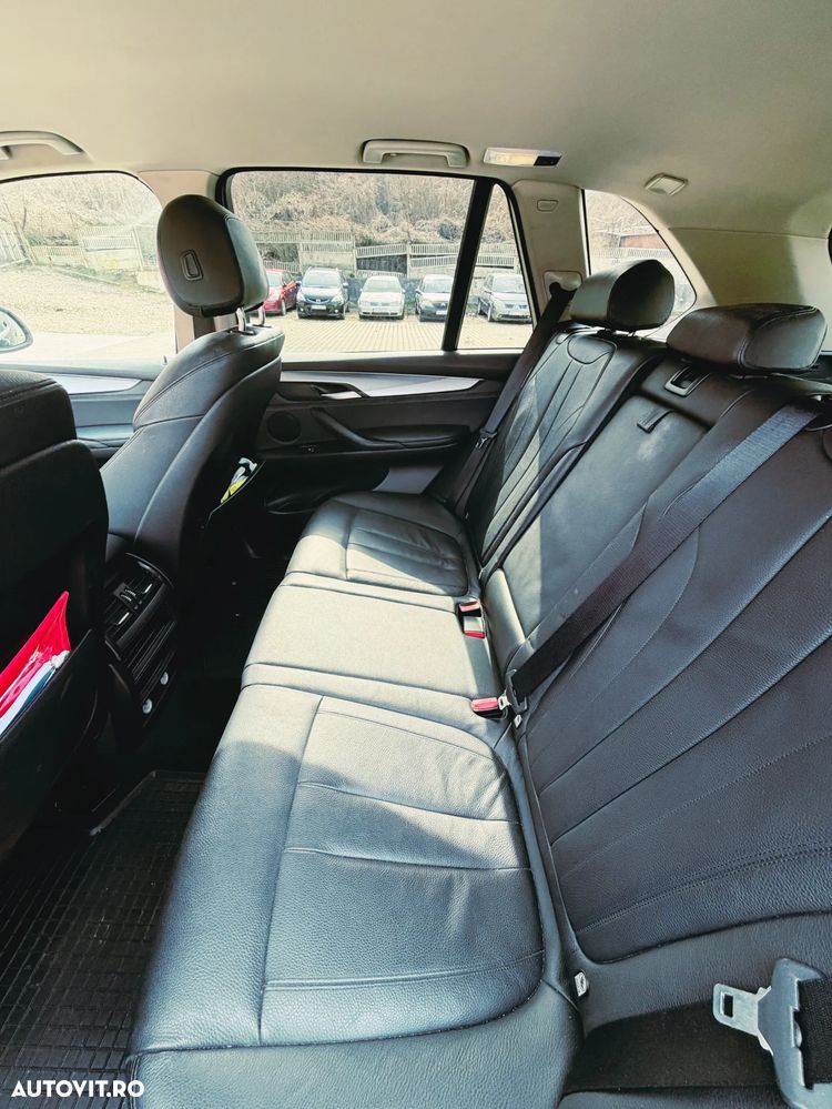 BMW X5 xDrive30d - 13