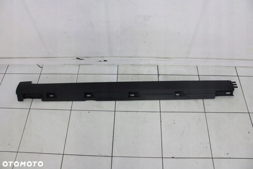VW PASSAT B6 LAMPA LISTWA NAKŁADKA PROGOWA PROGU LEWA - 1