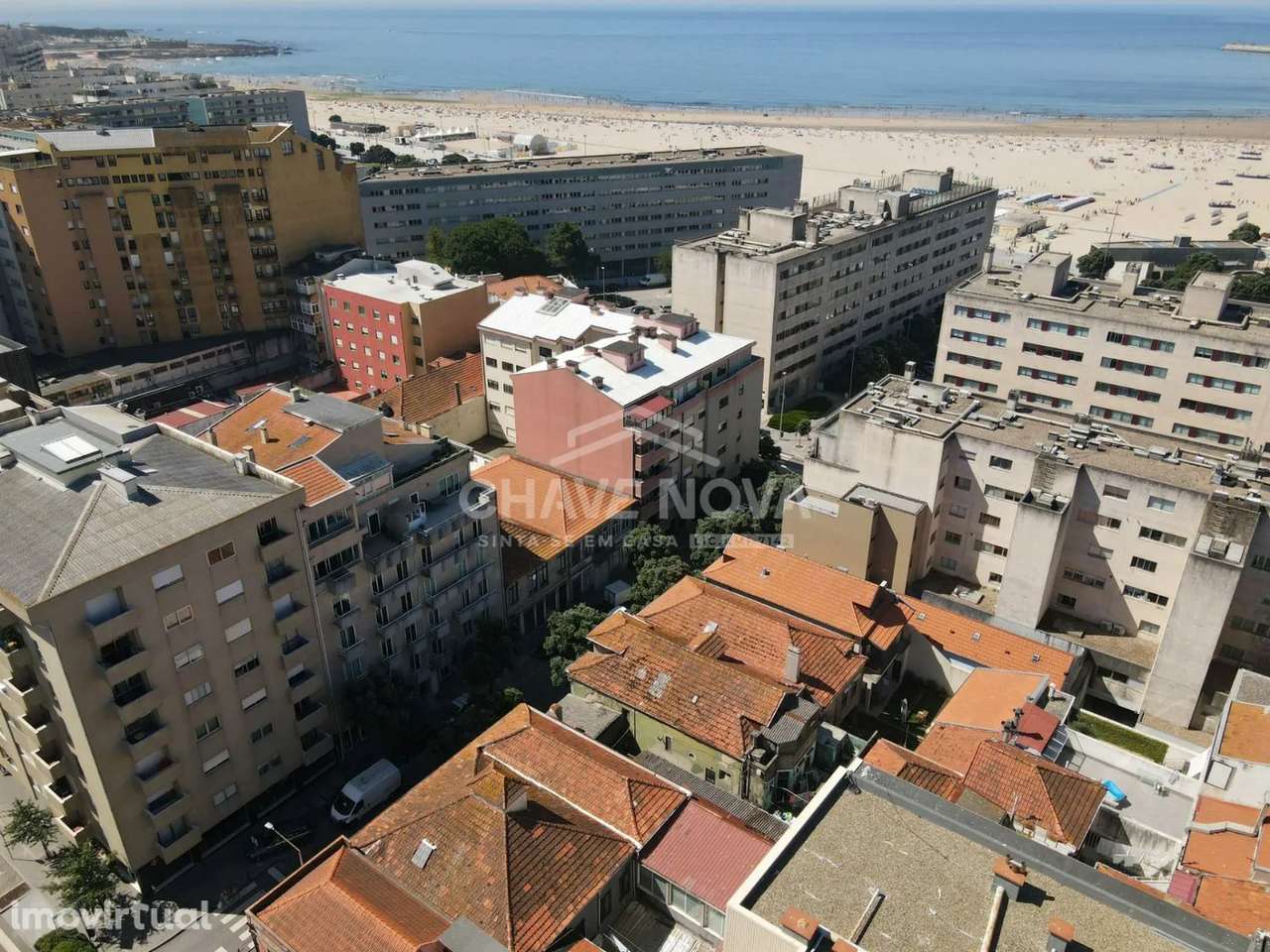Prédio p/ Reabilitação em Matosinhos Sul - Grande imagem: 3/3