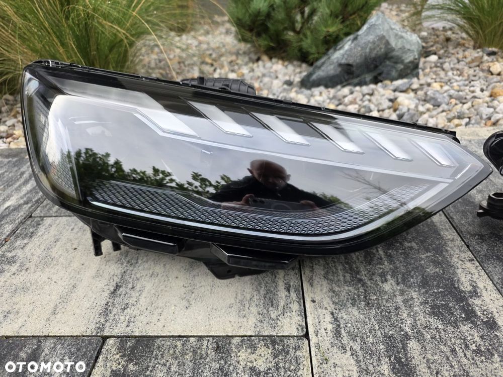 AUDI RS4 A4 S4 8W0 8W B9 LIFT Kompletne Lampy przód Full Led Matrix HD Czarne 8W0941035K 8W0941036J Ciemne - 3