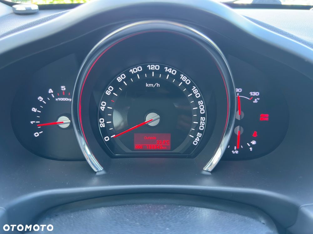 Kia Sportage 2.0 CRDI 2WD Spirit - 13