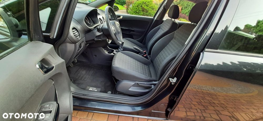 Opel Corsa - 21