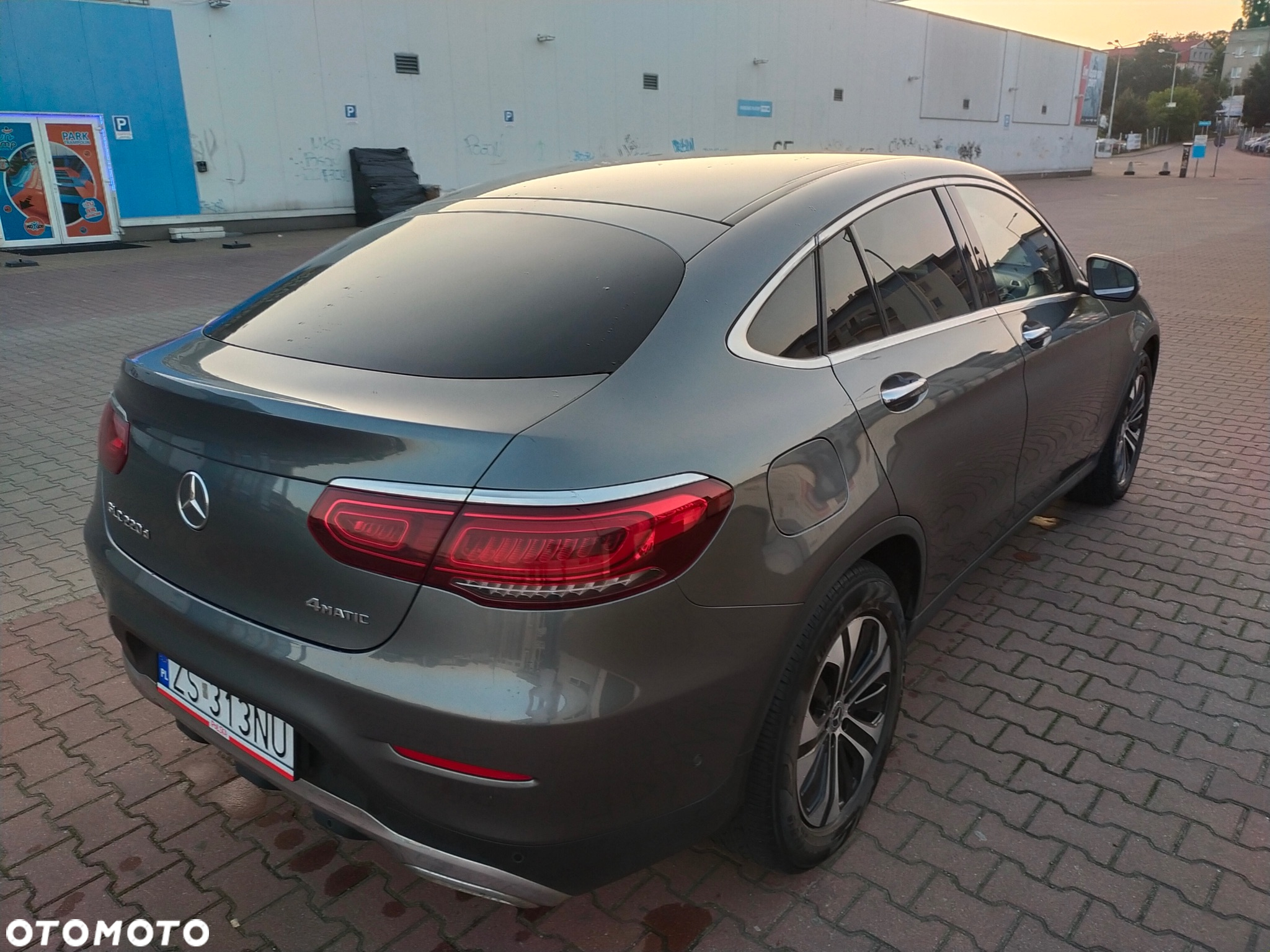 Mercedes-Benz GLC 200 d 4-Matic Business Edition - 5