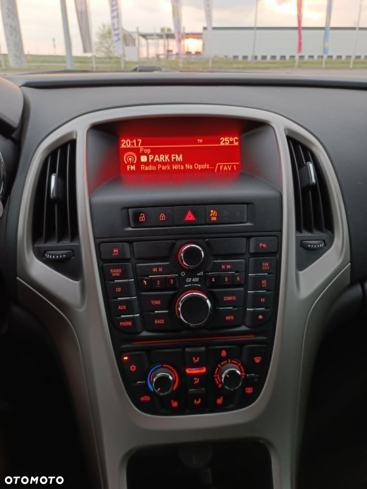 Opel Astra 1.4 T Enjoy - 14
