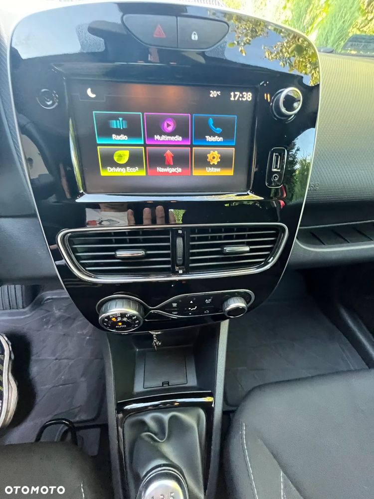 Renault Clio 0.9 TCe Limited - 11