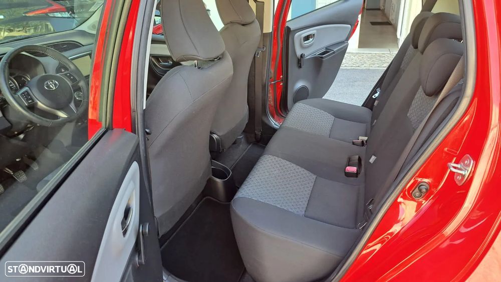 Toyota Yaris 1.4 D-4D Comfort 99g - 23