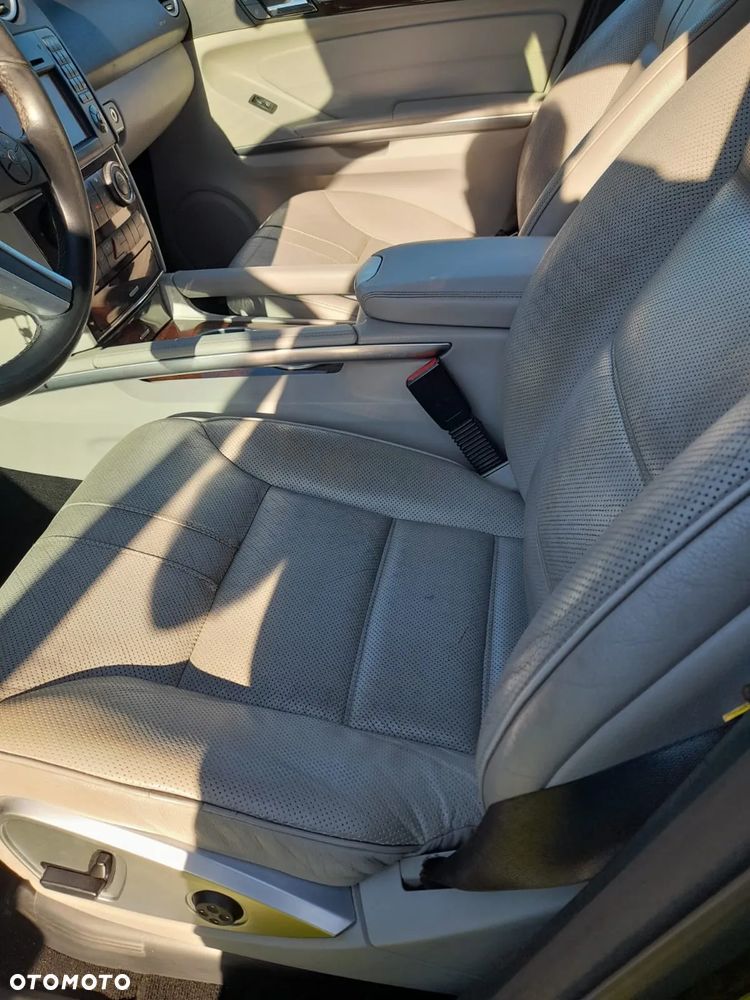 Mercedes-Benz ML 350 CDI 4-Matic - 11