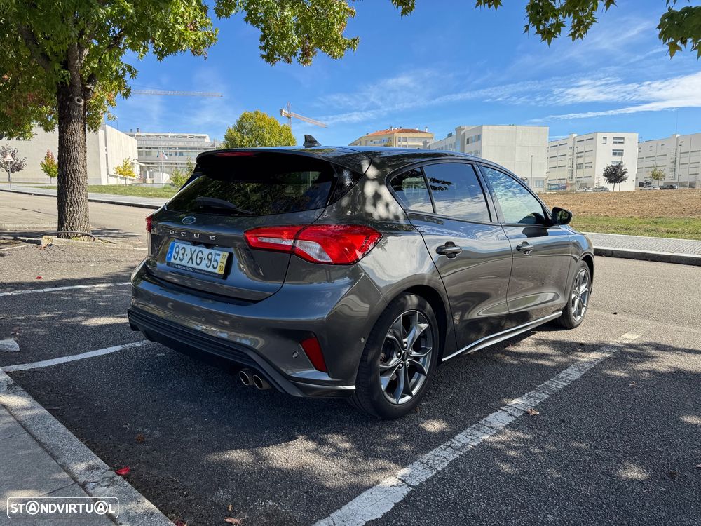 Ford Focus - 44