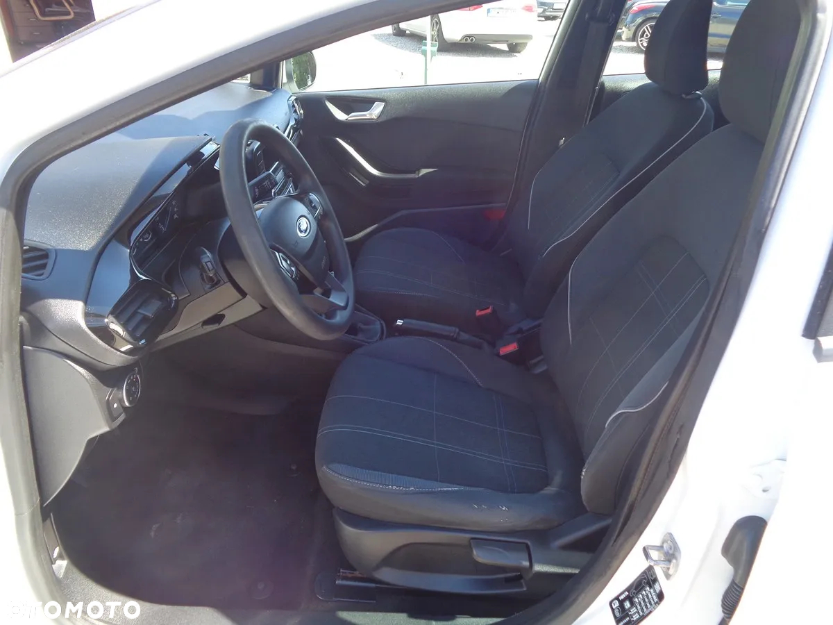 Ford Fiesta - 5